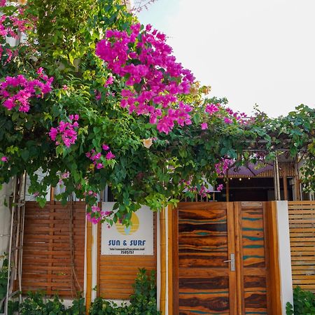 Sun & Surf Hotel Thulusdhoo Luaran gambar