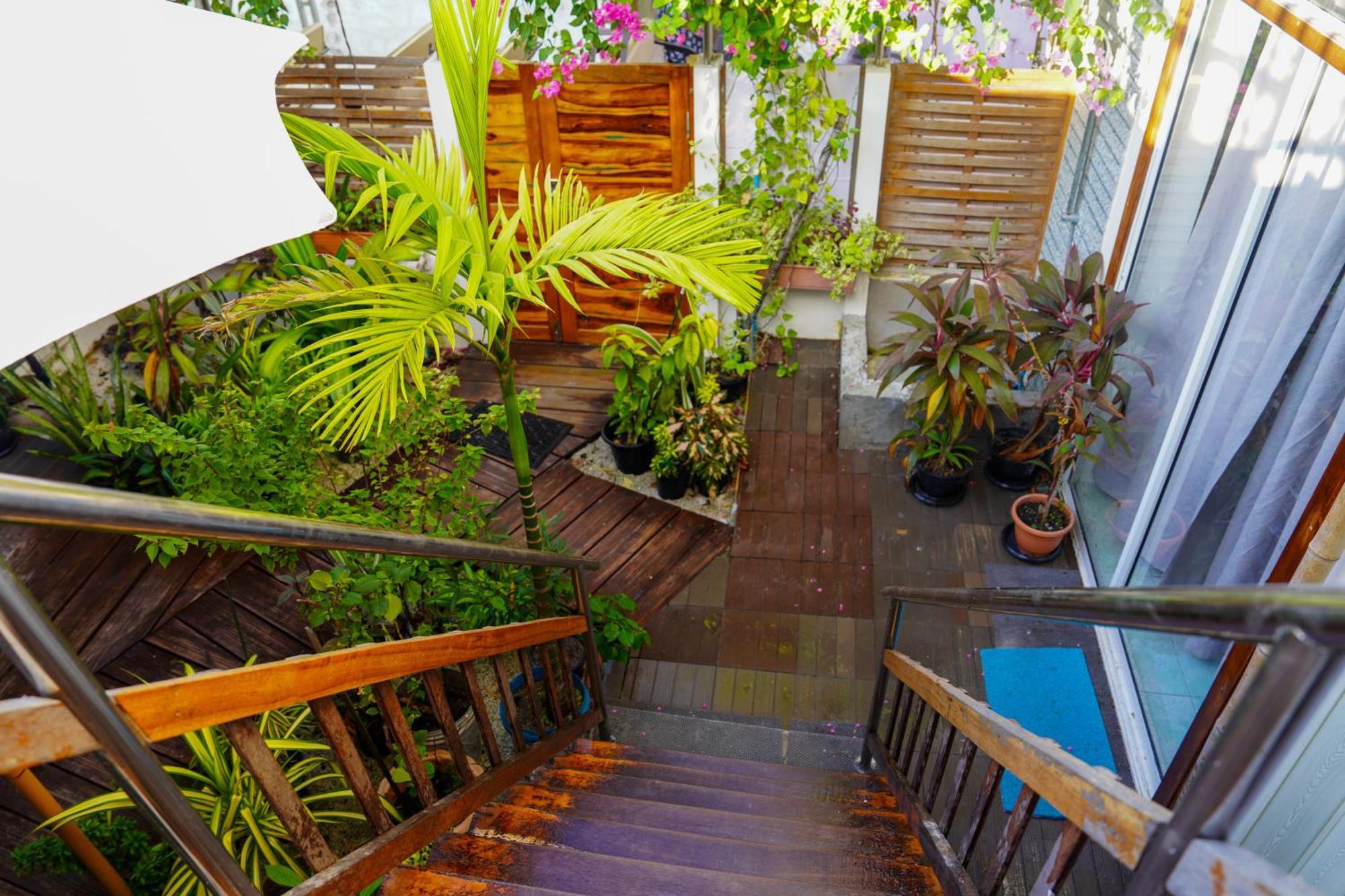 Sun & Surf Hotel Thulusdhoo Luaran gambar