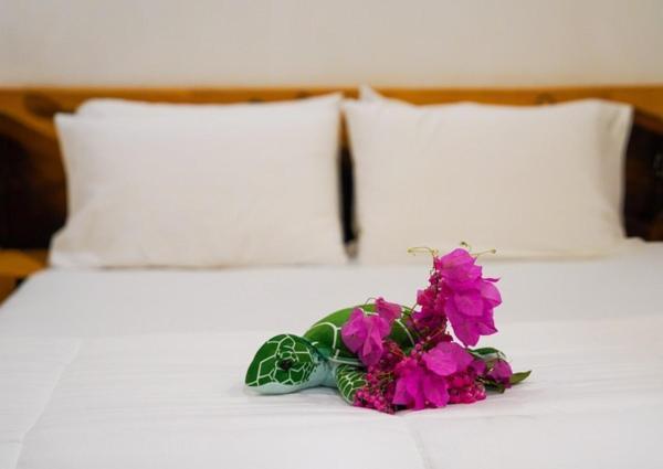 Sun & Surf Hotel Thulusdhoo Luaran gambar